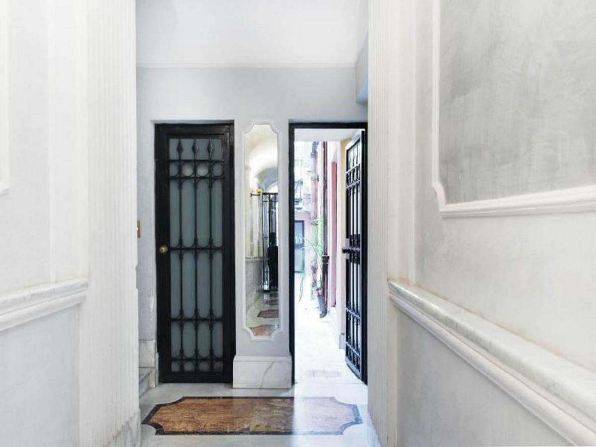Condotti Apartment Рим Экстерьер фото